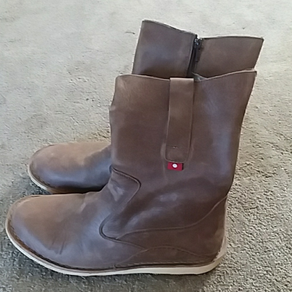 Oliberte leather boots